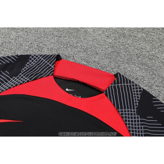 Chandal del Liverpool 22-23 Manga Corta Negro - Pantalon Corto